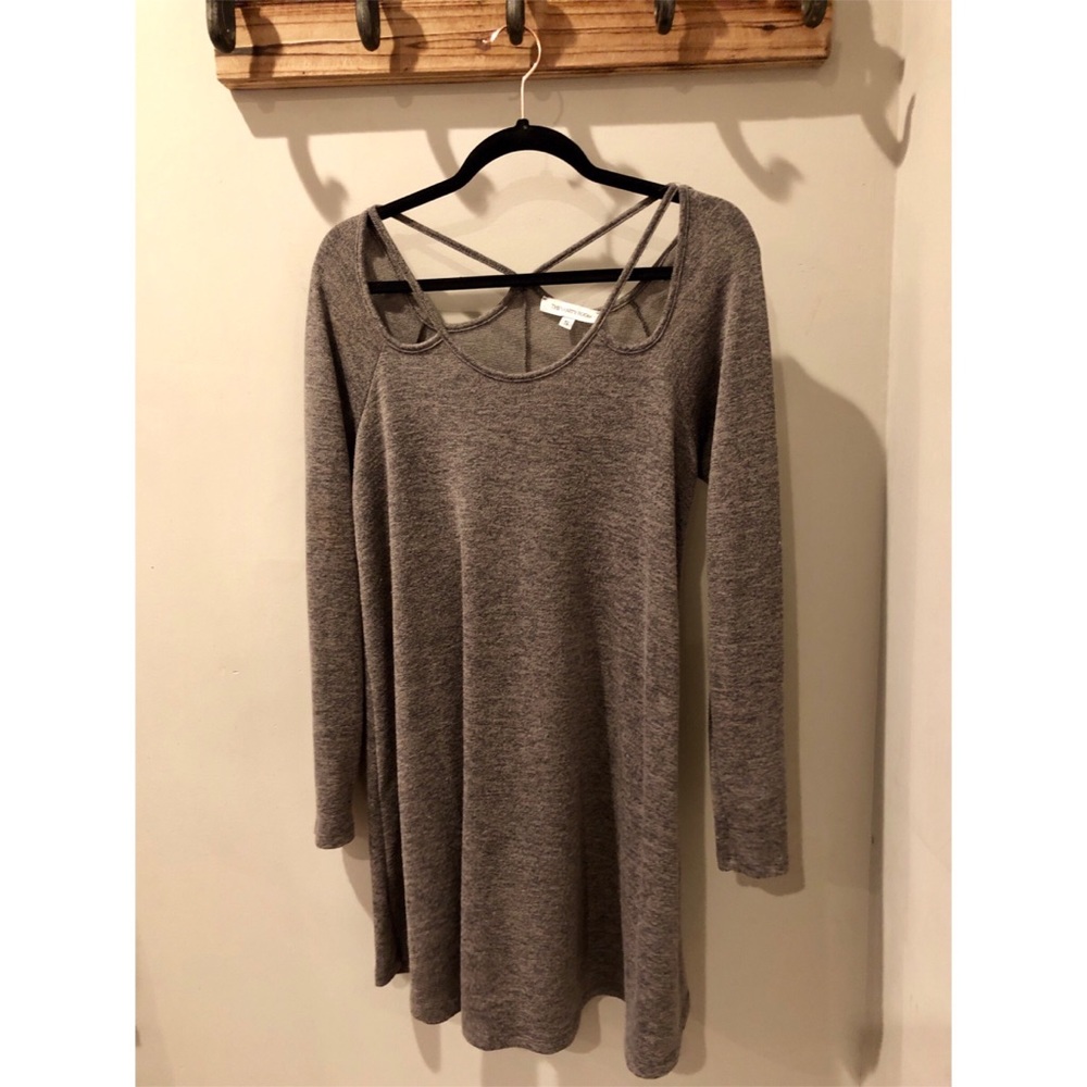 THE VANITY ROOM gray long sleeve dress